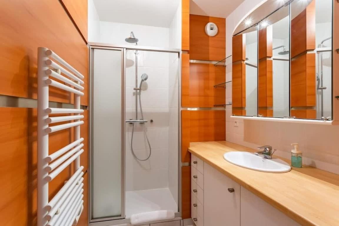 L'Opale - Joli Appartement Avec Jardin Et Garage Ντινάρ Εξωτερικό φωτογραφία